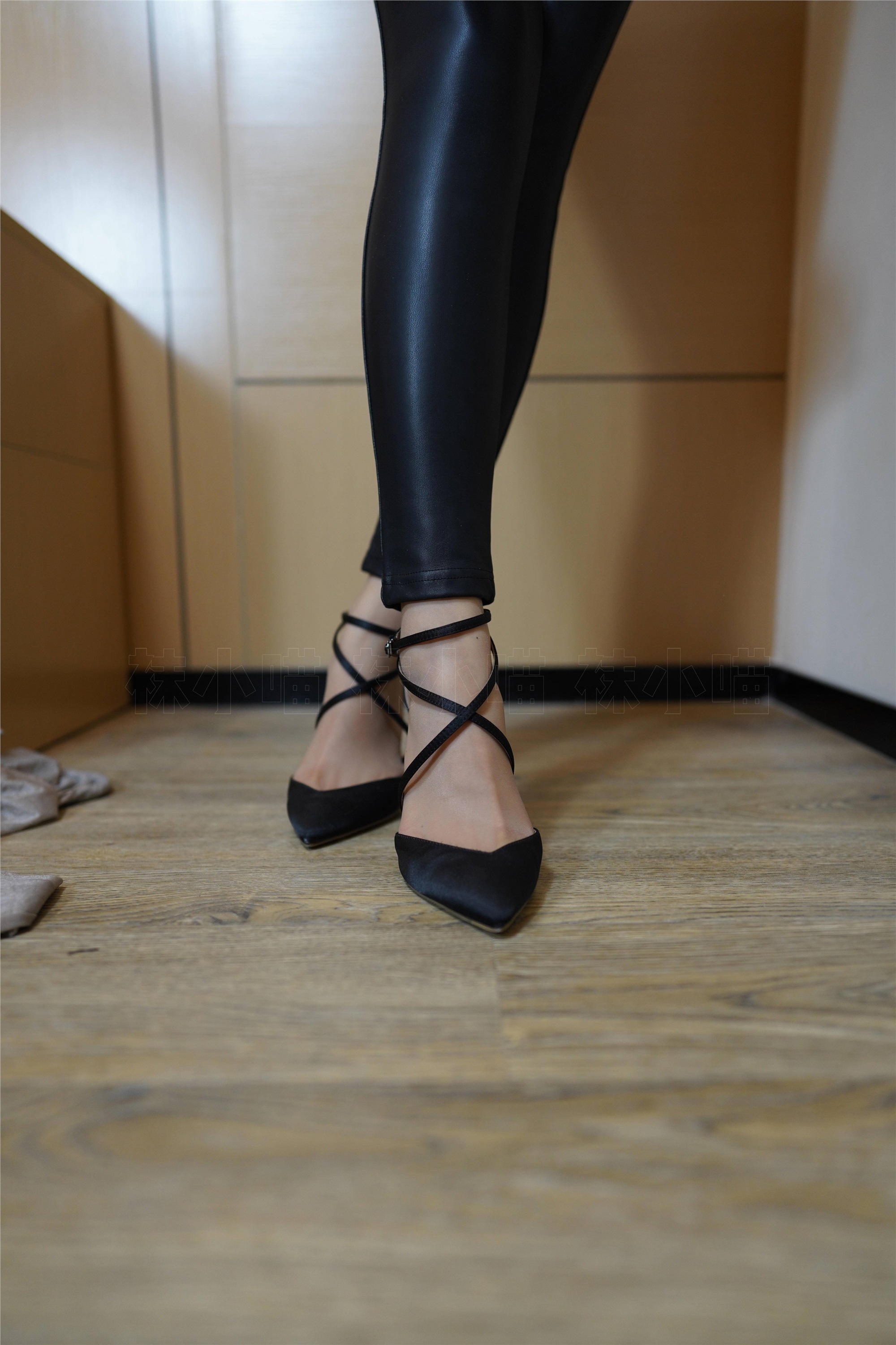 kittyWawa袜小喵  KT255 皮裤